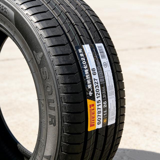 Tem nhãn decal keo siêu dính dán lốp xe